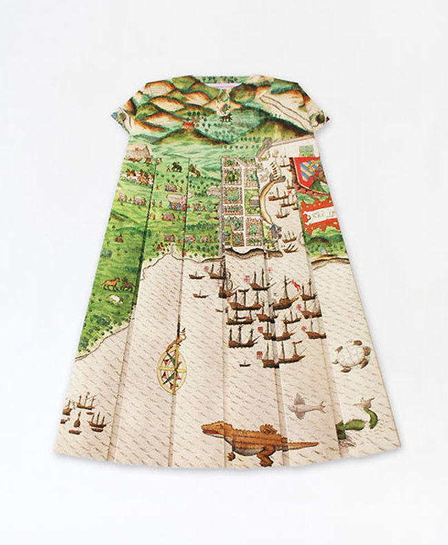 (via Elisabeth Lecourt makes dresses out of old maps » Lost At E Minor: For creative people)