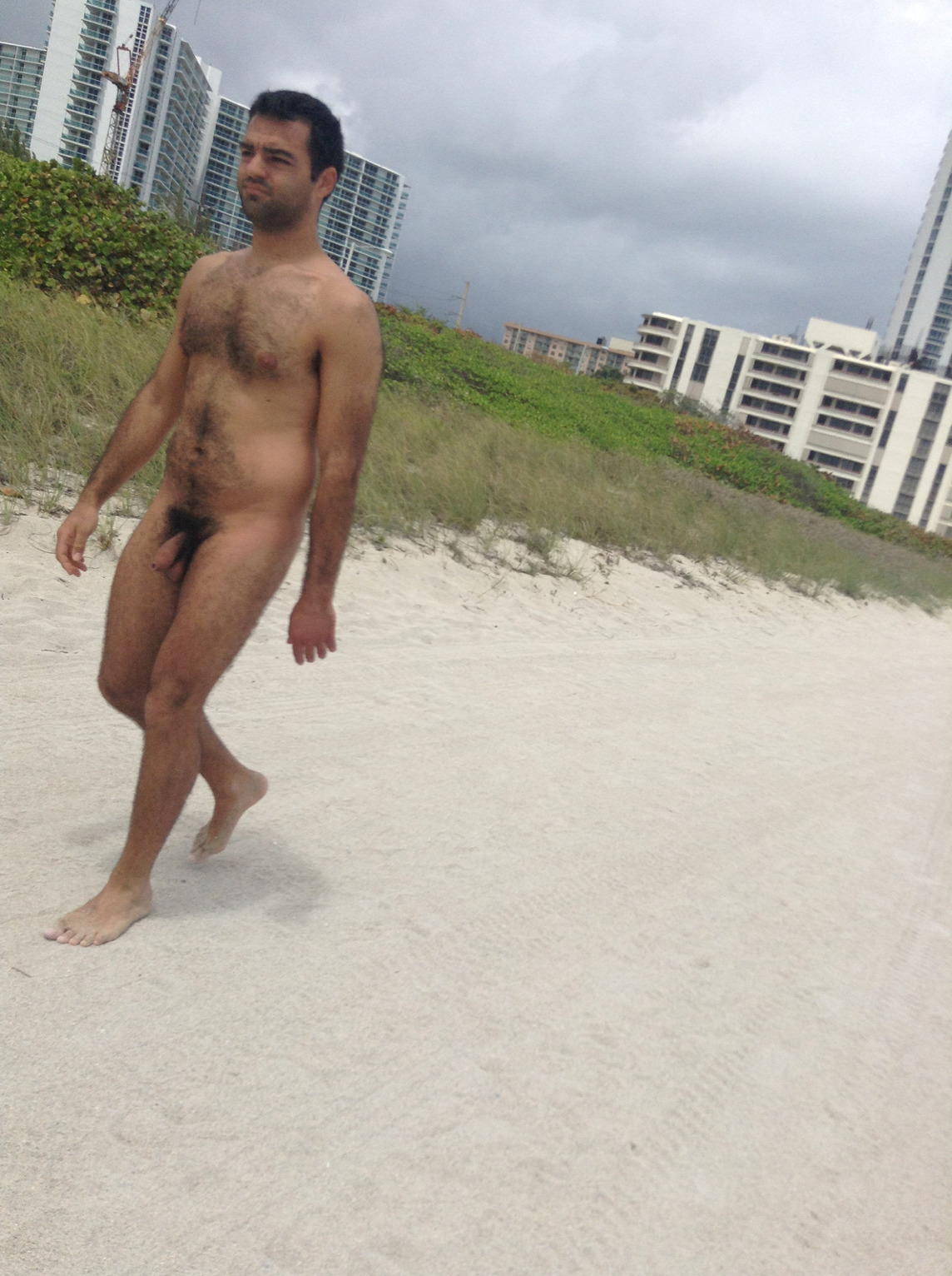November 16, 2013   Strolling Nude
Naked beach