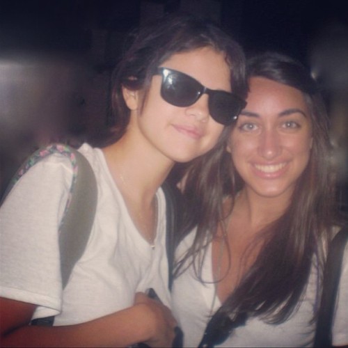 nicolious: #tbt best surprise &amp; an amazing day! 😄❤ #SelenaGomez #loveher#perfectmoment #sheisperfect