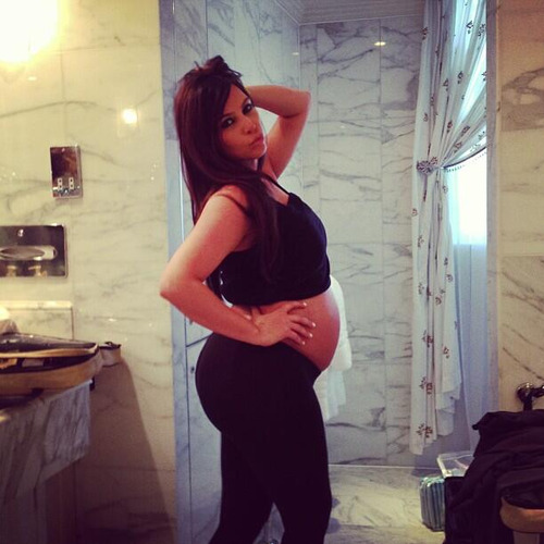 Pregnant Kimmy!