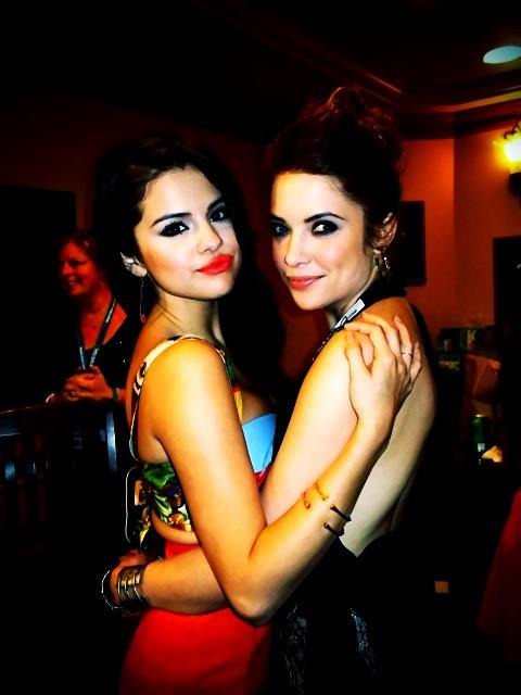 A new photo of Selena and Ashley at the &#8220;Spring Breakers&#8221; SXSW After Party.