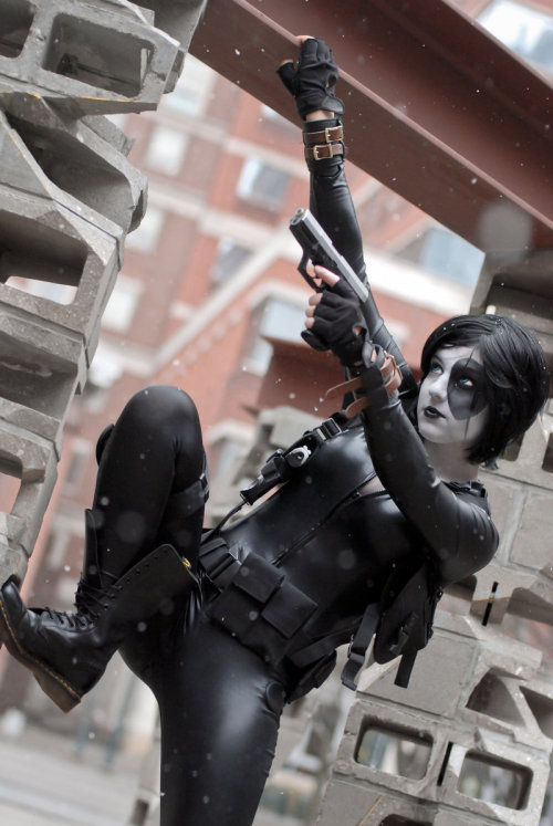 Take Aim by KOCosplay
For more comic book cosplay goodness, follow Geeks in Tights!