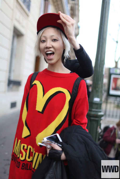They Are Wearing: Paris Fashion Week
Photo by Kuba Dabrowski