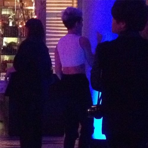 Miley at Victoria’s party 
