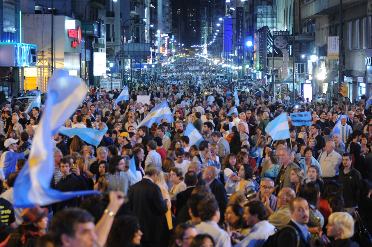 Miles de manifestantes el 18A contra el gobierno de Cristina Kirchner (Néstor Sieira)