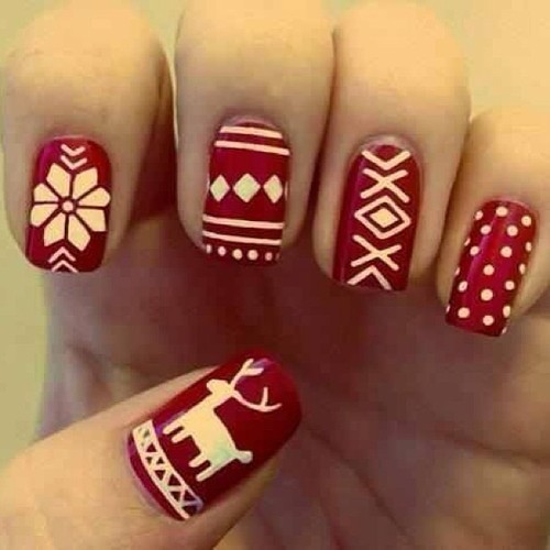 nails #red #nail design #winter nails #Christmas sweater #deer #cute