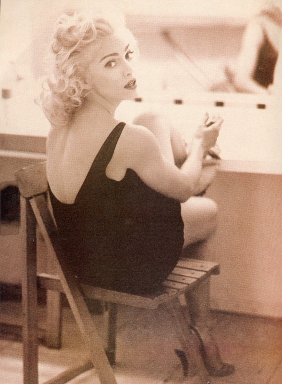 suicideblonde:

Madonna photographed by Steven Meisel
