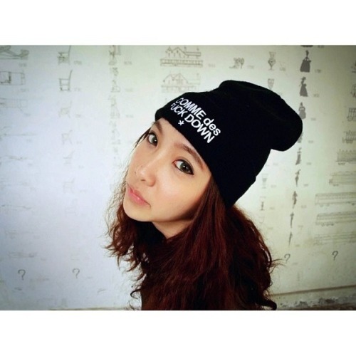 swagg snapback cap, pretty cute russian swagg girl