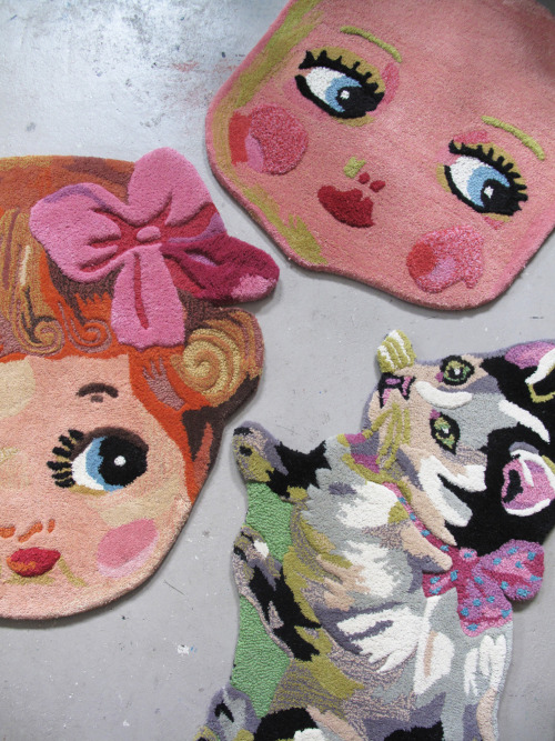 new small rugs available by order “Pretty”,”face doll” and “Minette”.
