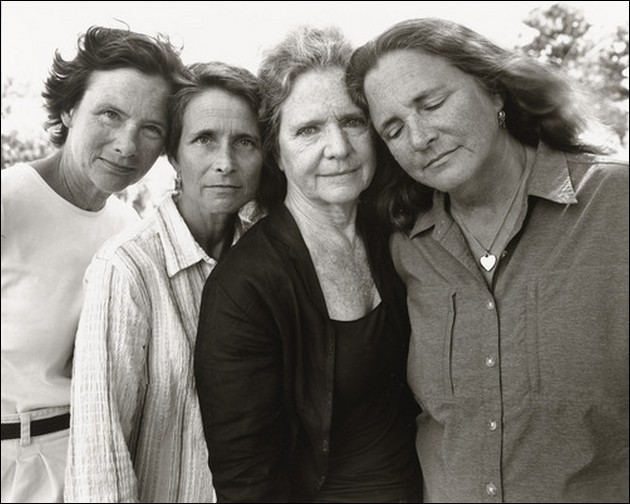 (via The Brown Sisters, Group Portraits of 4 Sisters Taken Every Year For 36 Years by Nicholas Nixon)