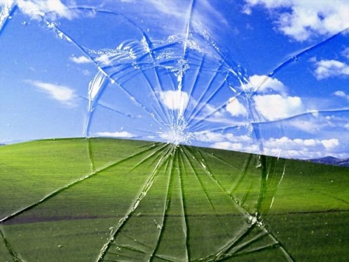 cracked screen wallpaper. flip ↔ ×. Windows XP Broken