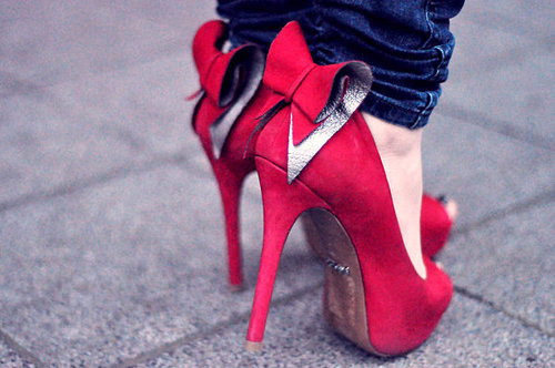 red shoes, red pumps, red heels, red, bow, red bow, cute shoes, buy red heels, buy red pumps, 