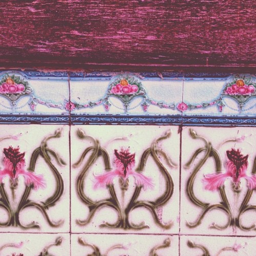 tiles*  (at Emerald Hill)