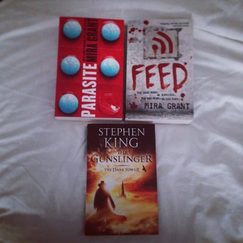 Boxing Day Purchases: Feed and Parasite by Mira Grant and The Gunslinger by Stephen King from Waterstones for £4.50