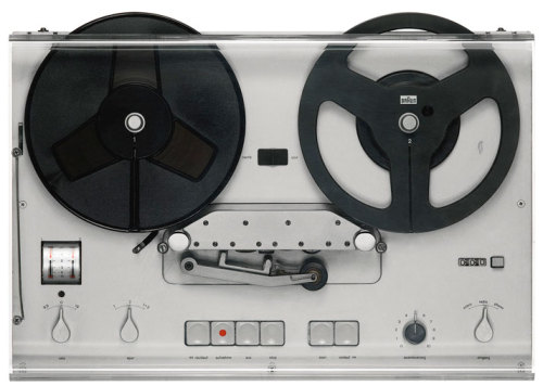 DIETER RAMS
VINTAGE HI-FI SYSTEM
Four elements:TS 45 control unit (1964); TG 60 tape recorder (1965); and two L 450 speakers (1965)