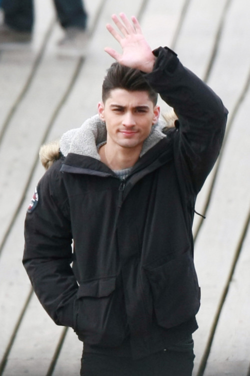Zayn - 24.03.2014 - Shooting a video in Clevedon