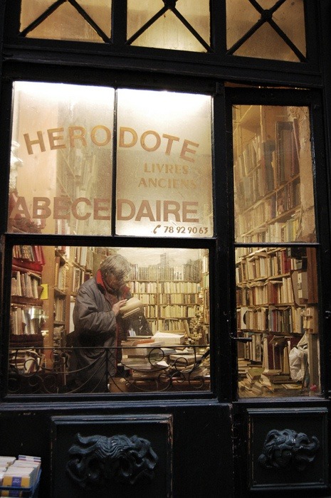 Herodote Bookshop, Paris, France
photo via redsea