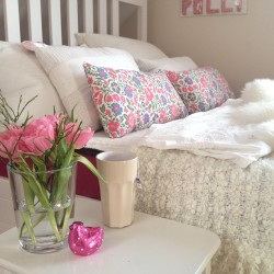 longislandpreppy:

I HAVE THESE PILLOWS AND I ABSOLUTELY LOVE THEM! UNDER 10$ AT IKEA:)
