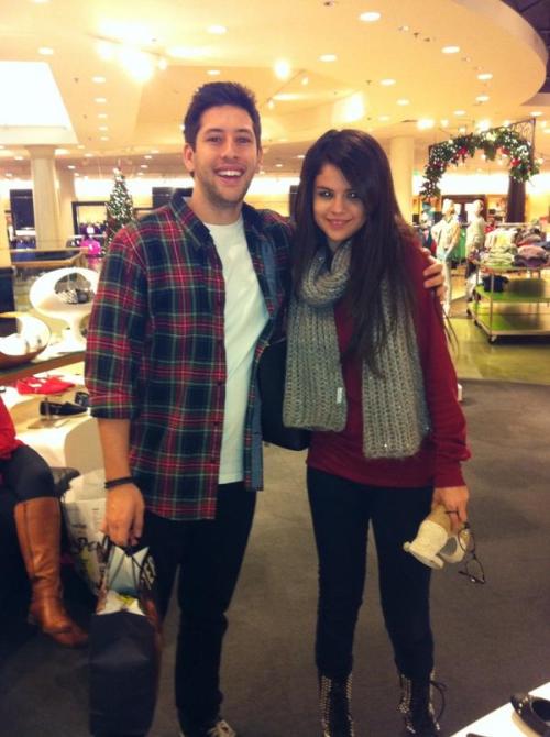 Selena with a fan at the Topanga Mall in Woodland Hills an hour ago! 