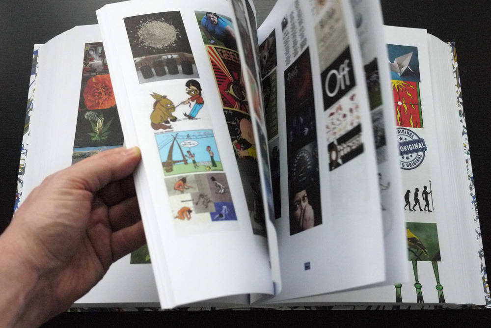 King Zog. Google, Volume 1. Paris: Jean Boîte Éditions, 2013. 1,328 pages.