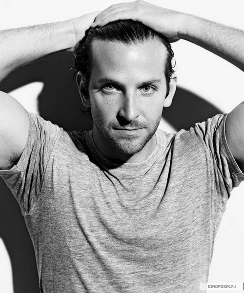 wintourfell:

voguenous:

Bradley Cooper

is spectacular
