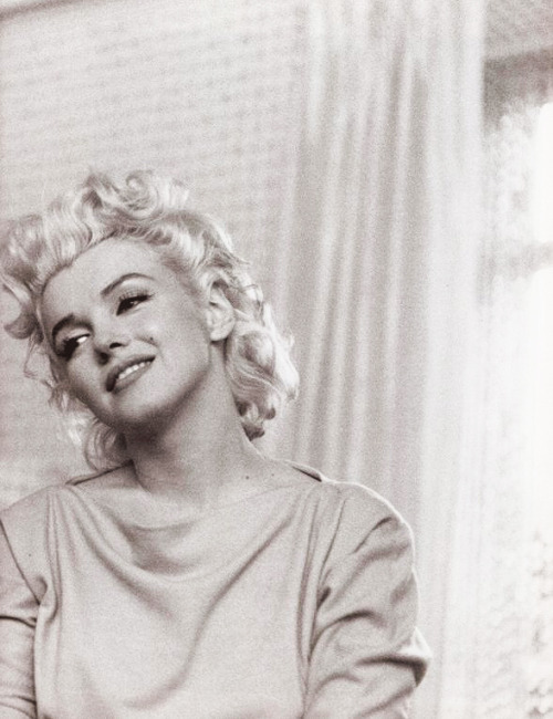 
Marilyn Monroe by Ed Feingersh, 1955.
