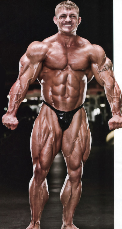 Sunday worship: flex Lewis in the game&#8230;
body built for sex&#8230;