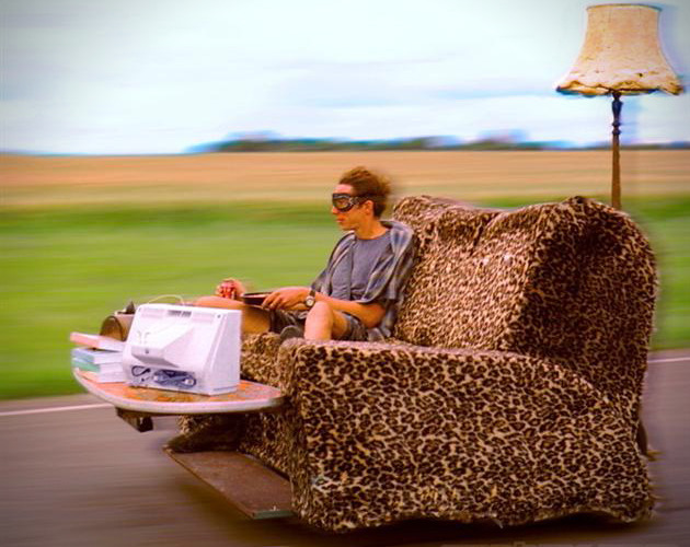 (via Motorized Sofa is the Fastest Furniture in the World » Design You Trust – Design Blog and Community)