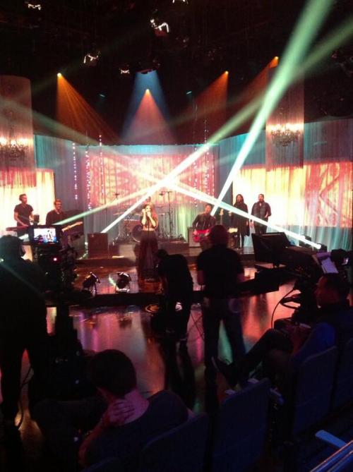 @polydorrecords: A sneak peek of @selenagomez rehearsing for @grahnort tonight! Tune in from 10.35pm on BBC1 #ComeAndGetItGraham 