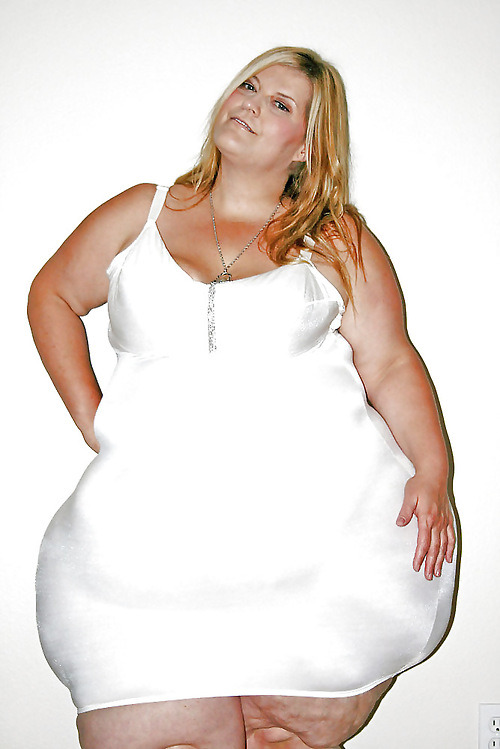 I love white on a wide woman