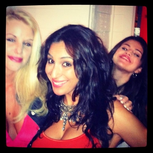 @kristie4jeans: Me w Selena Gomez &amp; Liana Mendoza on the feature Film &#8216;FEED THE DOG&#8217; coming out next Year!