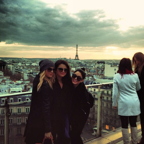  <br /> itsashbenzo&#160;: &#8220;I&#8217;m in love with Paris&#8221; <br /> 