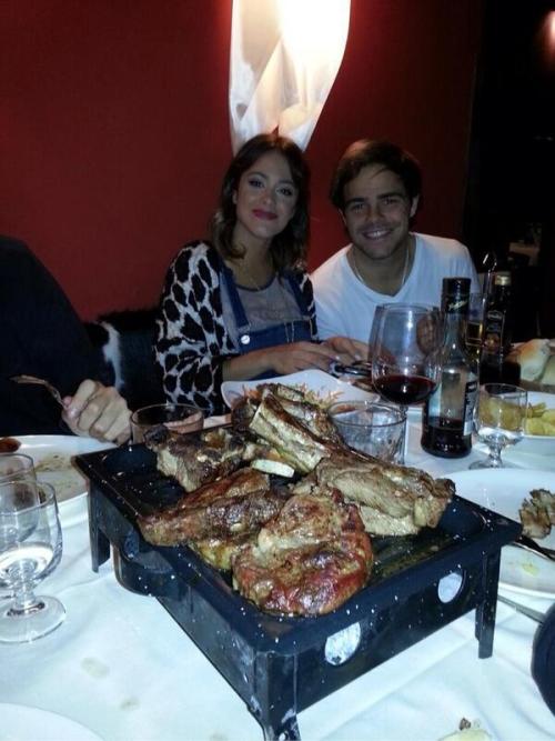 Martina con Peter en el restaurante El Gaucho&#8221;, en Milán. 