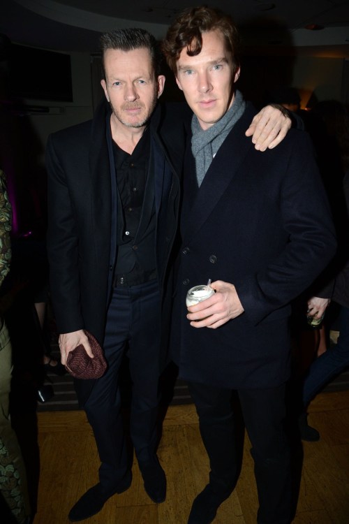 deareje:

High res
Nick Hart and Benedict Cumberbatch at GQ party for #LCM last night.


Cheers!