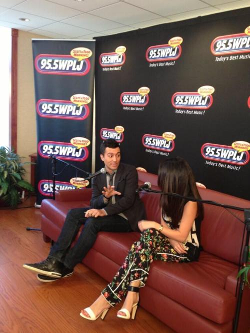@selenagomez:Hanging with @ralphieaversa @955WPLJradio had some special visitors with us.