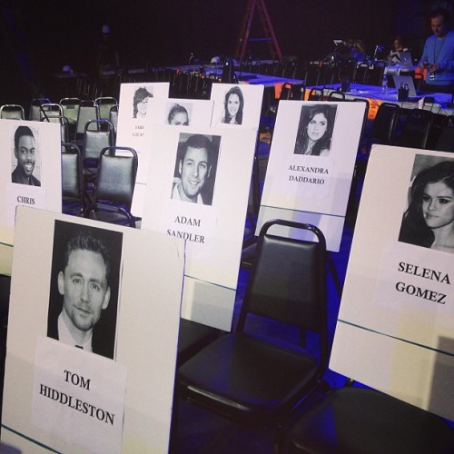 thehothits:Getting ready for the #MTVMovieAwards… Yes we’ve stalked where #selenagomez will be sitting!