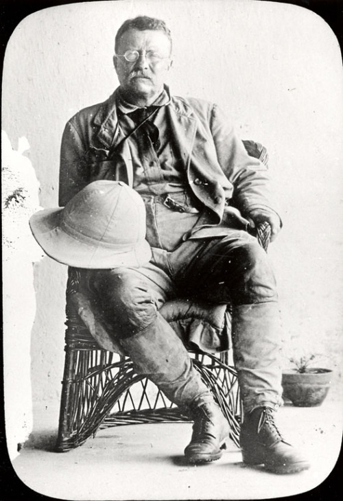 marycaple: Theodore Roosevelt dressed in expedition attire