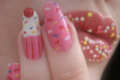 cupcake nail art idea-25