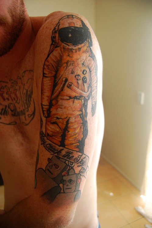 this is the begining of my music themed sleeve its the astronaut from the