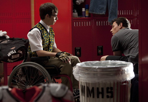  GLEE: Artie (Kevin McHale, L) and Finn (Cory Monteith, R) have a chat in  the boys&#8217; locker room in the &#8220;Britney/Brittany&#8221; episode of GLEE airing  Tuesday, Sept. 28 (8:00-9:00 PM ET/PT) on FOX. ©2010 Fox Broadcasting  Co. Cr: Adam Rose/FOX  click through for hq!