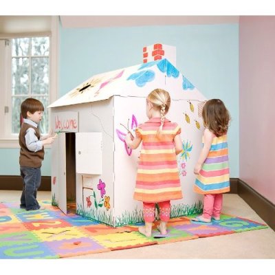 How much fun is this adorable decorate your own playhouse! I want to 