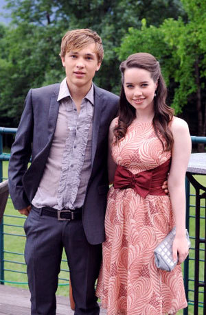 william moseley and anna popplewell. Tags: william moseley anna