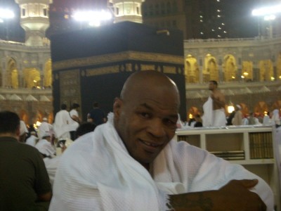 muslimswearingthings: Mike Tyson, like all male pilgrims performing Hajj, 