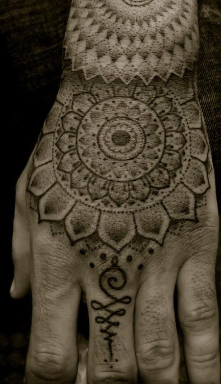 Not sure if this is henna or