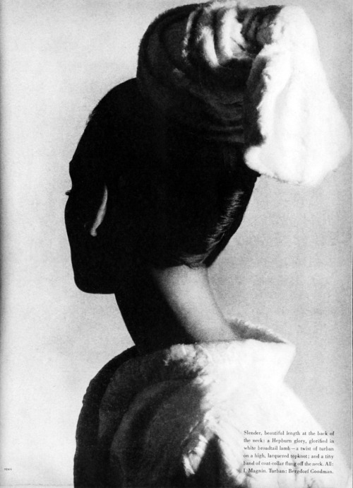 rareaudreyhepburn:

Audrey Hepburn - Vogue Nov 1, 1964 - modeling Givenchy
