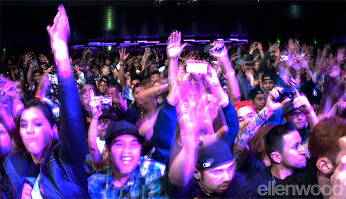 you can see my tattooed arm and dennis' forehead/eyes/hat! wu tang show last 