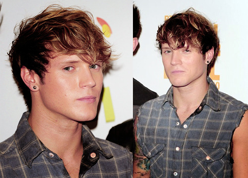 Tagged with mcfly dougie poynter photoshoot 