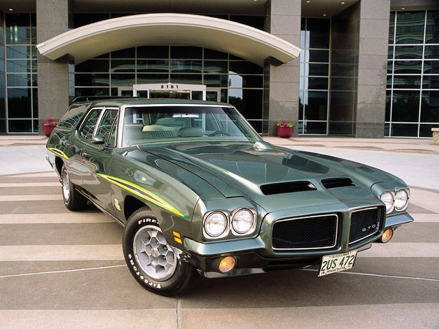 Muscle Car Dreaming - WAGON WEDNESDAY 1968 Pontiac LeMans GTO Wagon