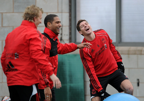 lfcismylife:

-raulalbiol:

withasingleballoon:

kerishma:

Stevie happy makes me happy

haha someone on RAWK put this caption with it…
‘Look lads, I’m Fernando, ohh my hamstring!’
ahahaha

 i laughed more than i should’ve

 haahah

‘Look lads, I’m Fernando, ohh my hamstring!’
HAHA OH MY GOD.Is it horrible that i&#8217;m laughing so much. o.o hahahh