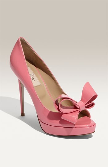 valentino pink heels with bows